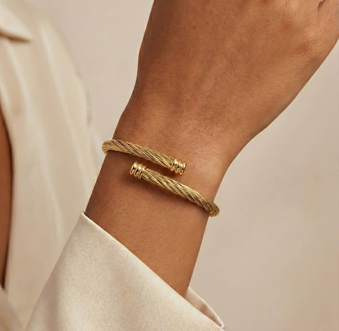 Gold Twisted Rope Bracelet